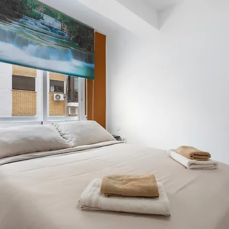 A Pies Del Castillo Apartment